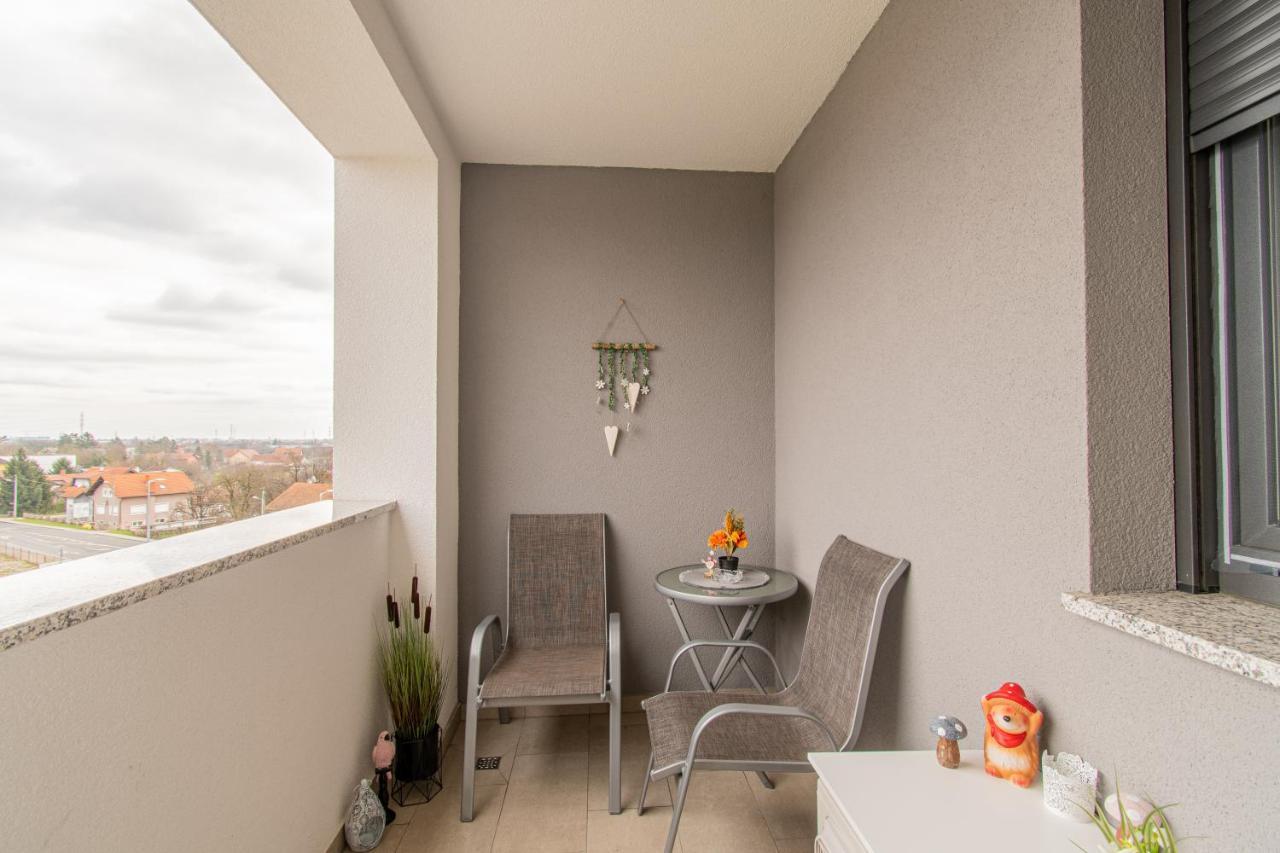 Апартаменты Flexible Selfcheckins 42 - Zagreb - Luxury - Garage Parking - Loggia - Brand New Экстерьер фото